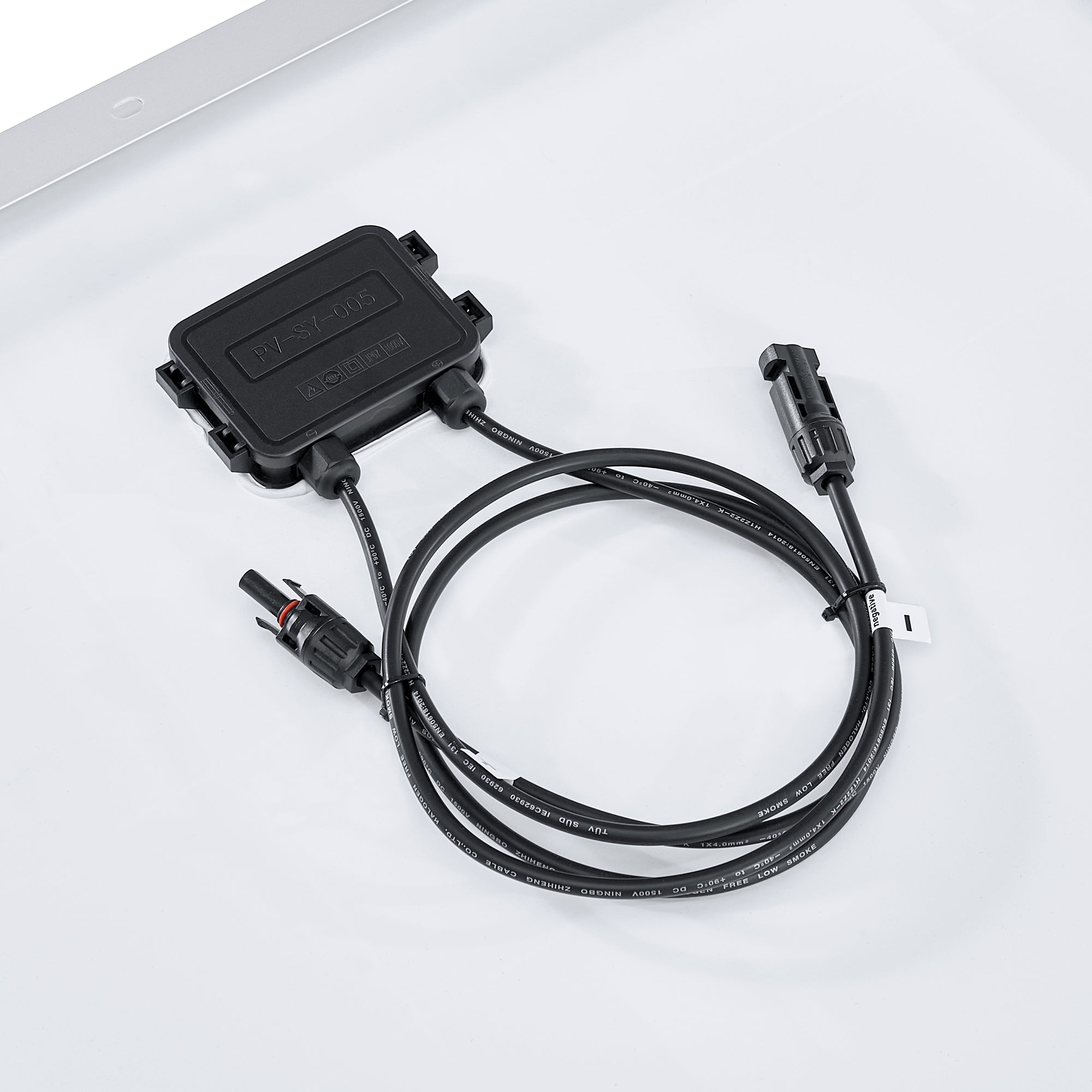 Rich Solar MEGA 150 pre-drilled mounting holes plug and play MC4 installation